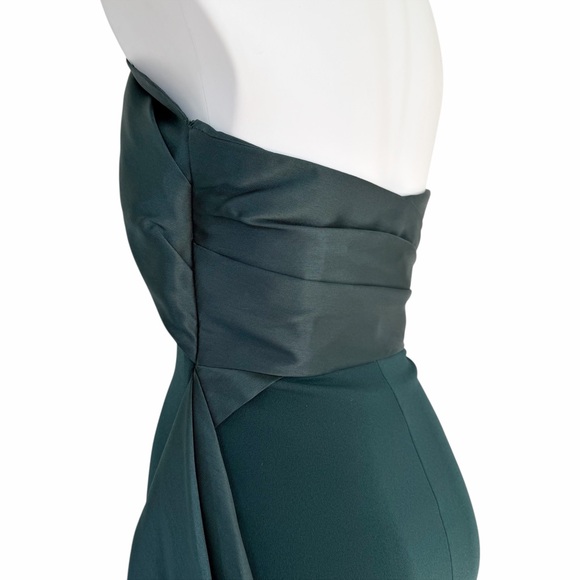 Solace London Rumi Emerald Green Satin Twill Crepe Halterneck Gonwn Size 6 - Picture 10 of 13